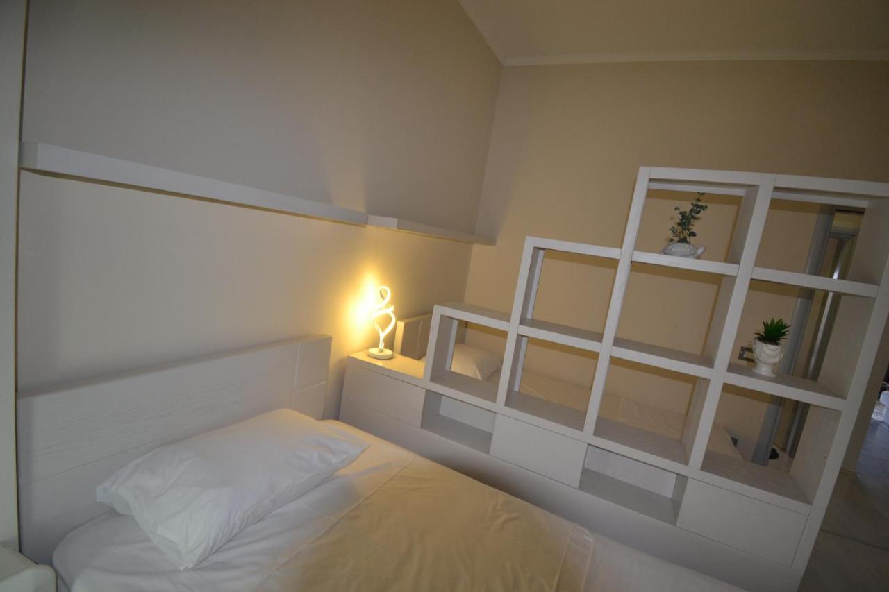 Luxury Penthouse B&E Sarandë Exterior foto